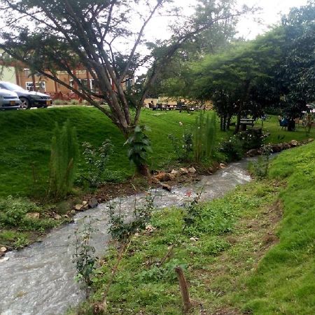 Hotel Desderia Mbeya Εξωτερικό φωτογραφία